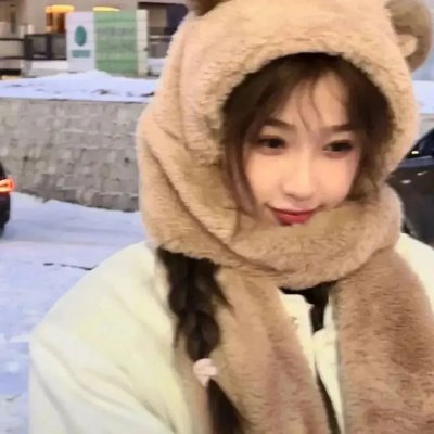 5个吓鬼的少年